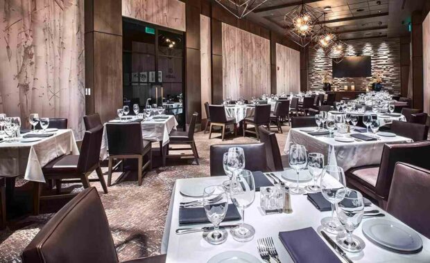 denver-restaurant-wall-covering-project